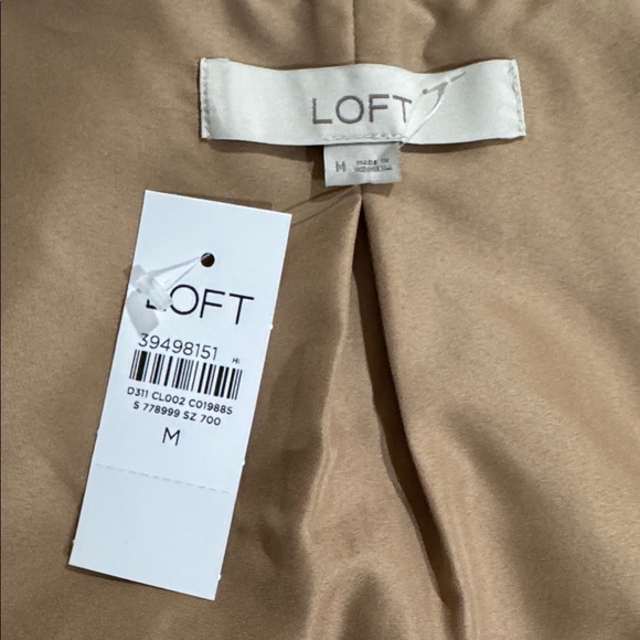 LOFT Brown Button-Up Vest Blouse - Picture 4 of 5